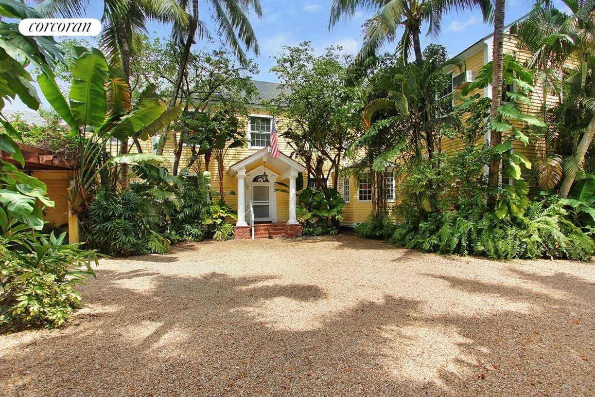 South Florida Real Estate | View 15 South Lake Trail | 7 Beds, 7.5 Baths