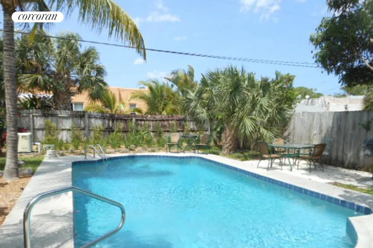 South Florida Real Estate | View 519 El Vedado Road | room 1
