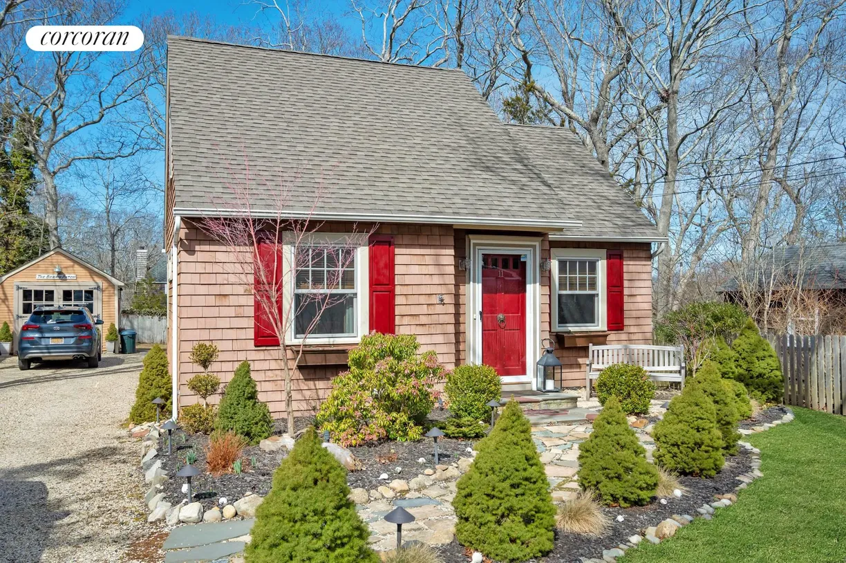 The Hamptons Real Estate | View 11 Whitby Lane | room 1