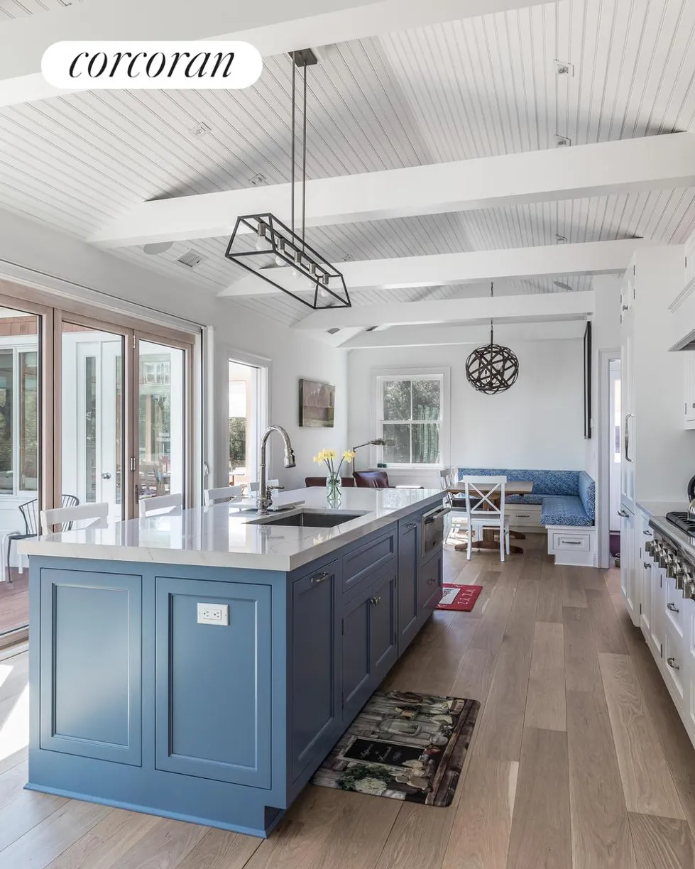 The Hamptons Real Estate | View 164 Division Street | room 2