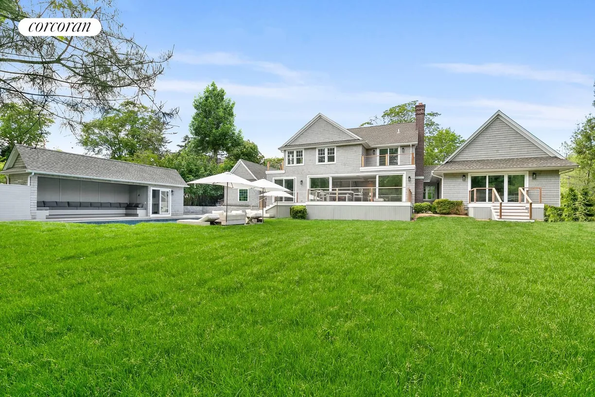 The Hamptons Real Estate | View 62 Osborne Lane | room 1