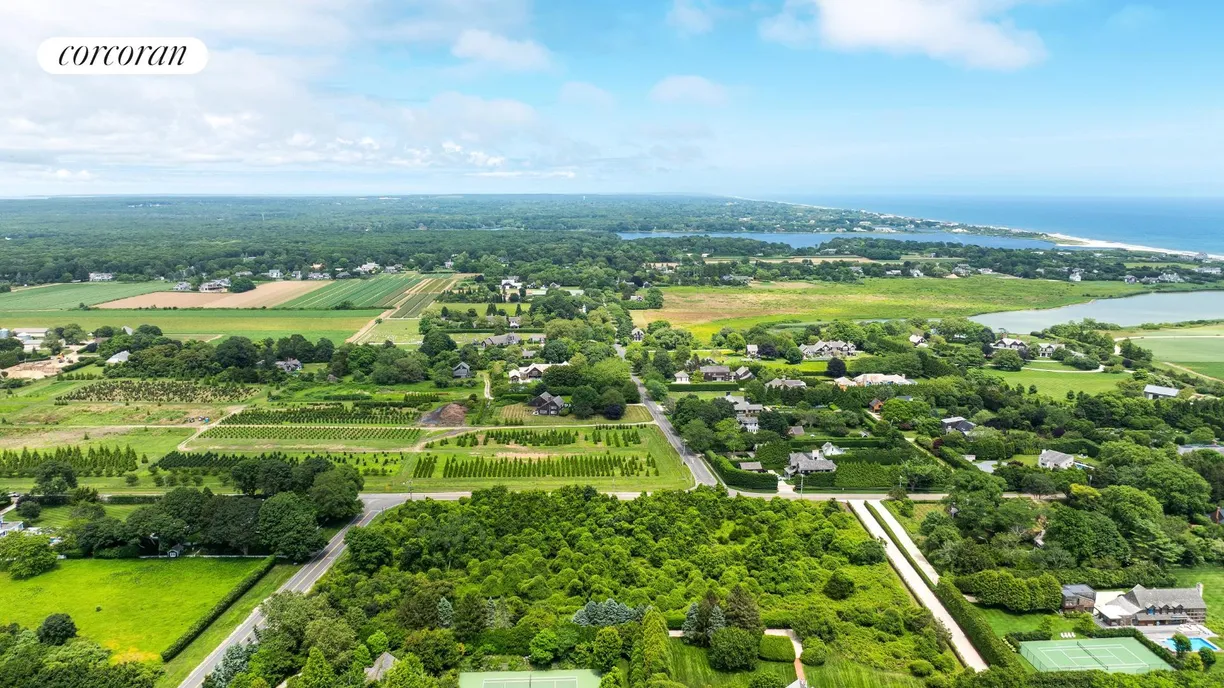 The Hamptons Real Estate | View 357 Town Line Road | room 1