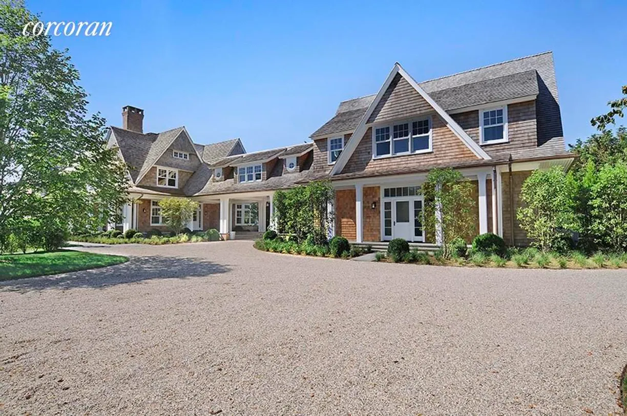 The Hamptons Real Estate | View 38 Two Mile Hollow Road | room 1