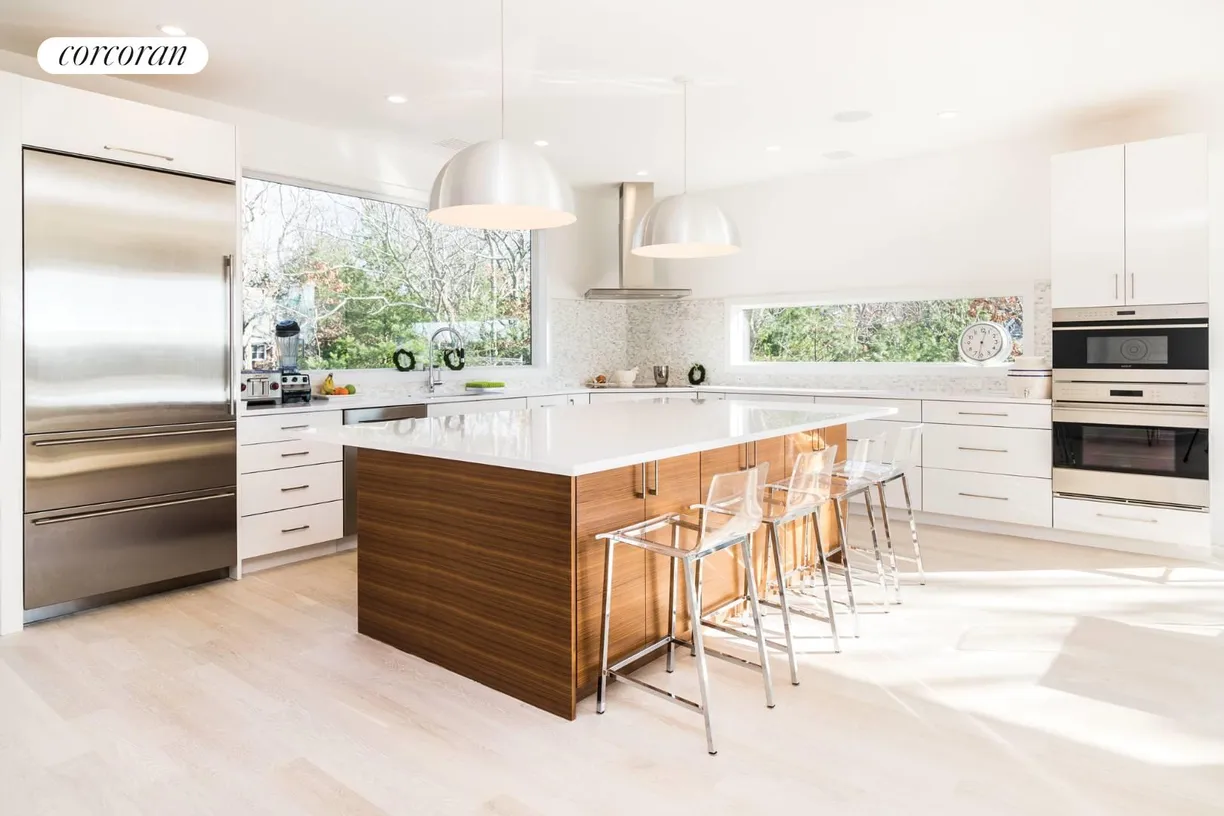 The Hamptons Real Estate | View 23 Robeson Blvd | 4 Beds, 4 Baths