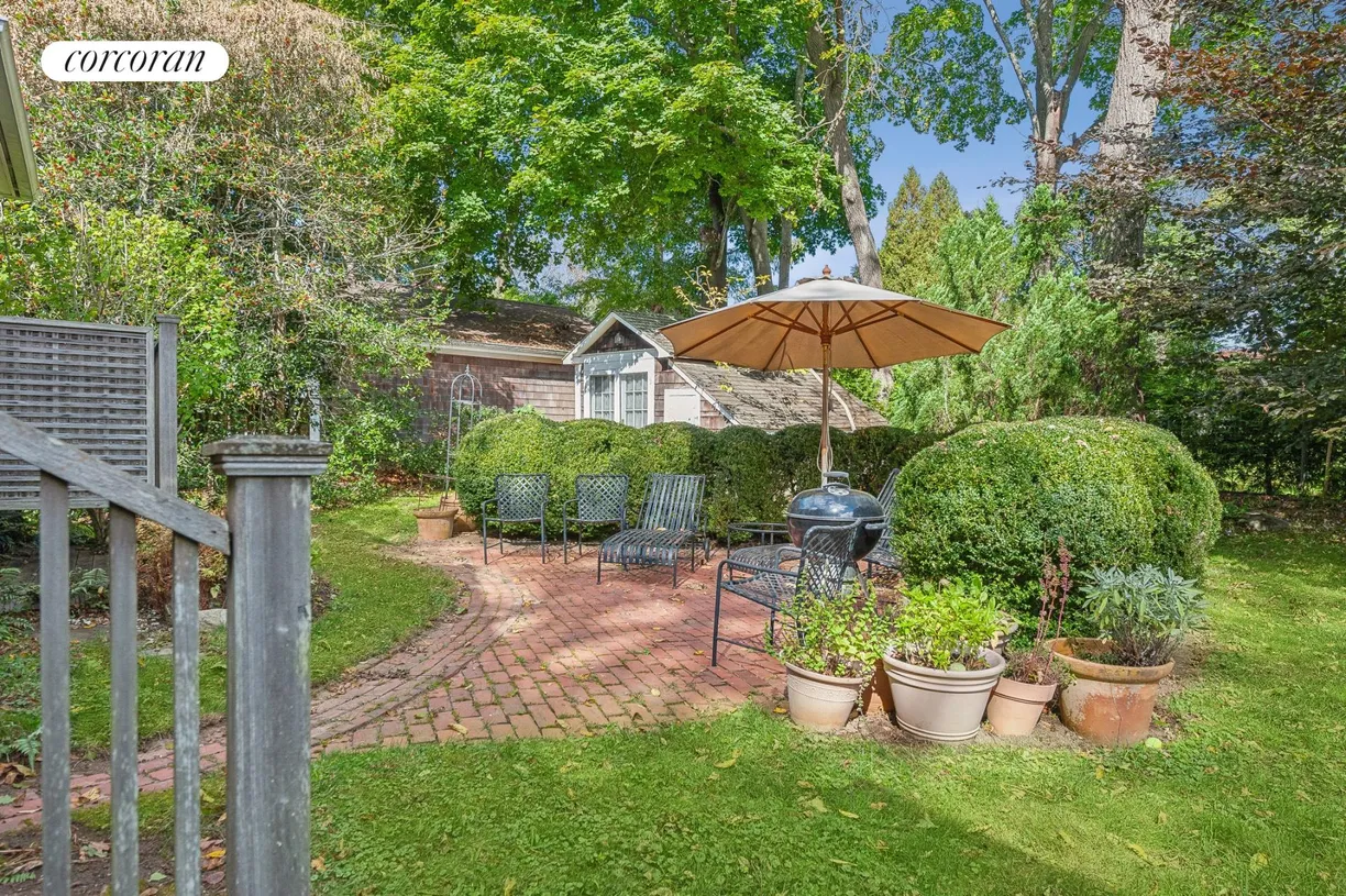 The Hamptons Real Estate | View 144 Church Lane | Lush landscaping