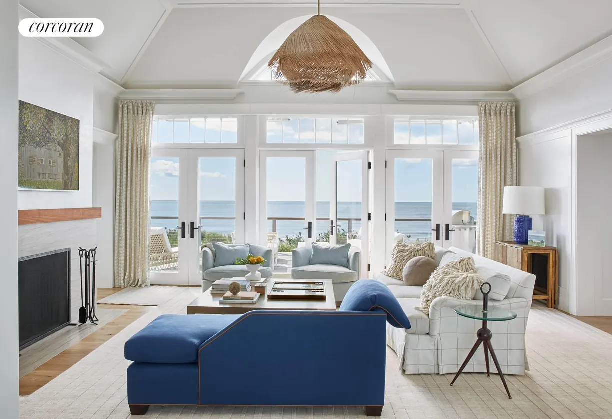 The Hamptons Real Estate | View 202 Dune Road | room 2