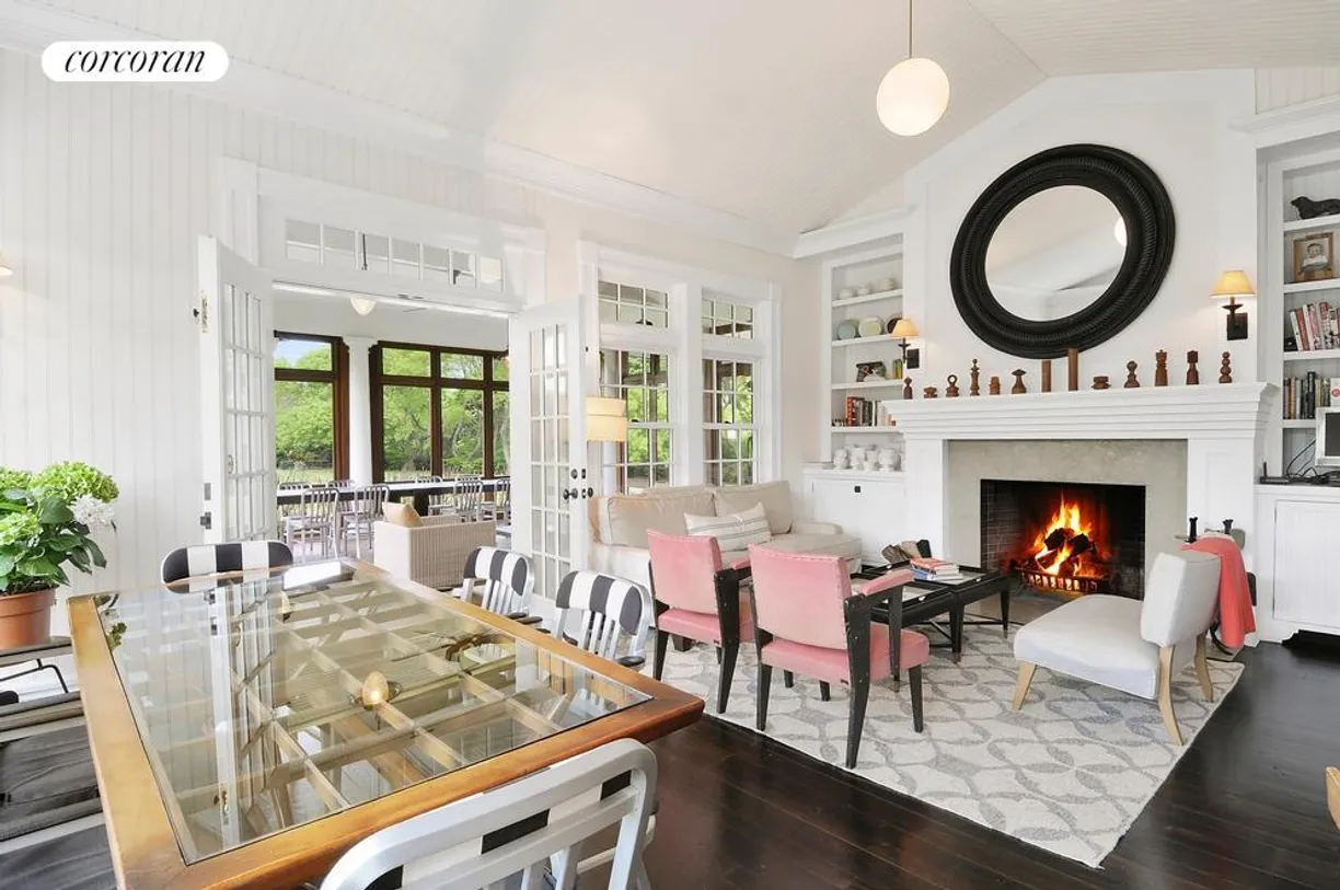 The Hamptons Real Estate | View  | room 1