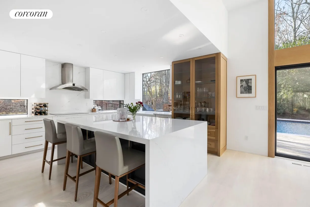 The Hamptons Real Estate | View 63 Landfall Road | 3 Beds, 2 Baths