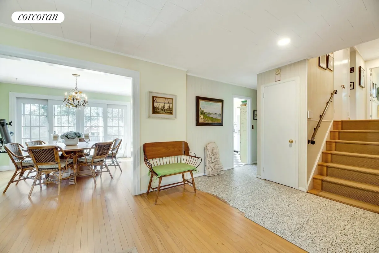The Hamptons Real Estate | View 379 Ferry Road | room 2