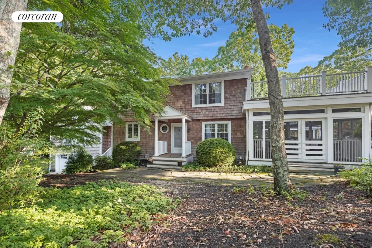 The Hamptons Real Estate | View  | Front of House