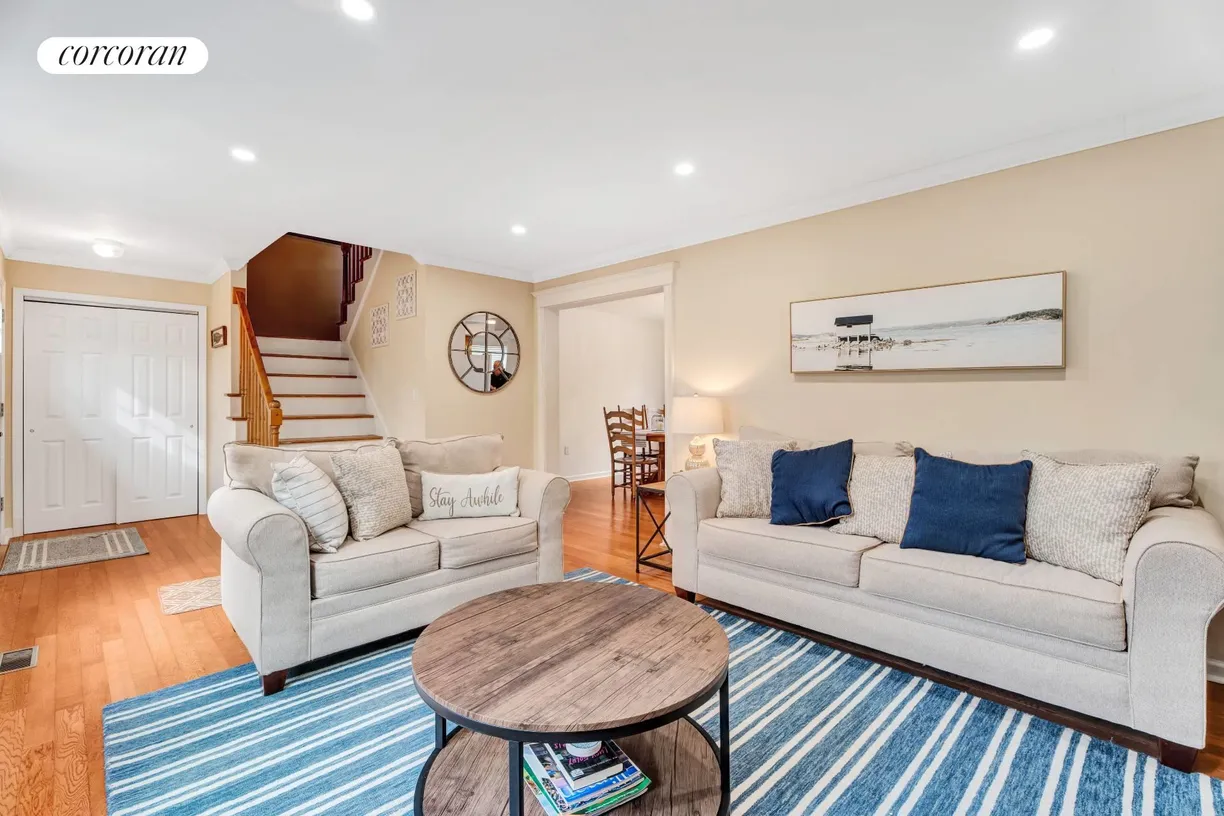 The Hamptons Real Estate | View 147 Waterhole Road | room 1
