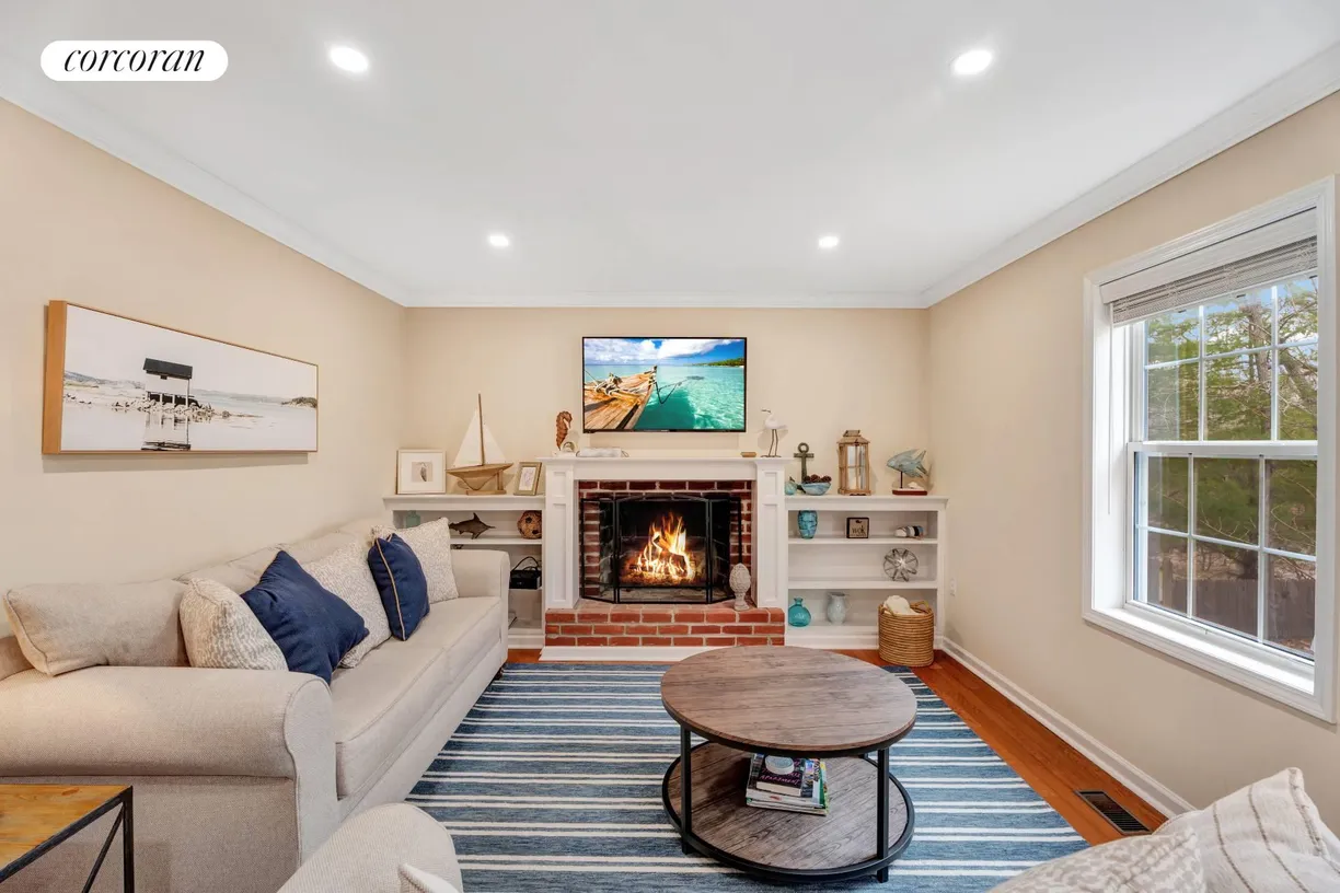 The Hamptons Real Estate | View 147 Waterhole Road | room 2