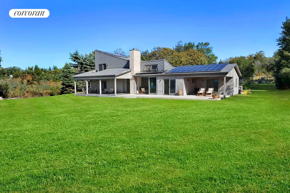 The Hamptons Real Estate | View 14A Heron Lane | Green lawns