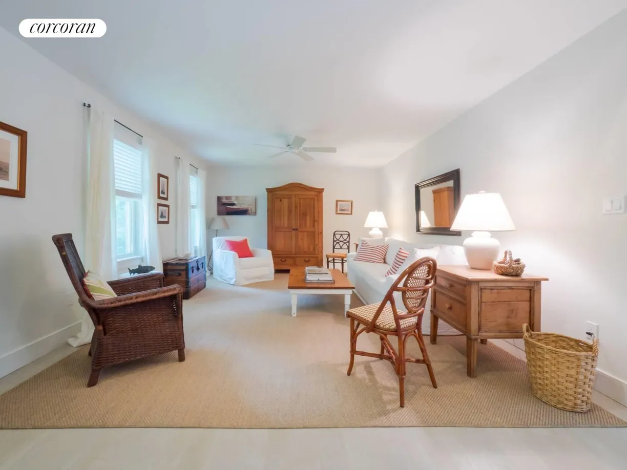 The Hamptons Real Estate | View 19 Lafayette Place | living room
