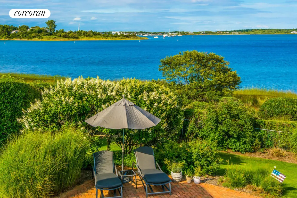 The Hamptons Real Estate | View 292 W Lake Drive | gorgeous lake views/privacy