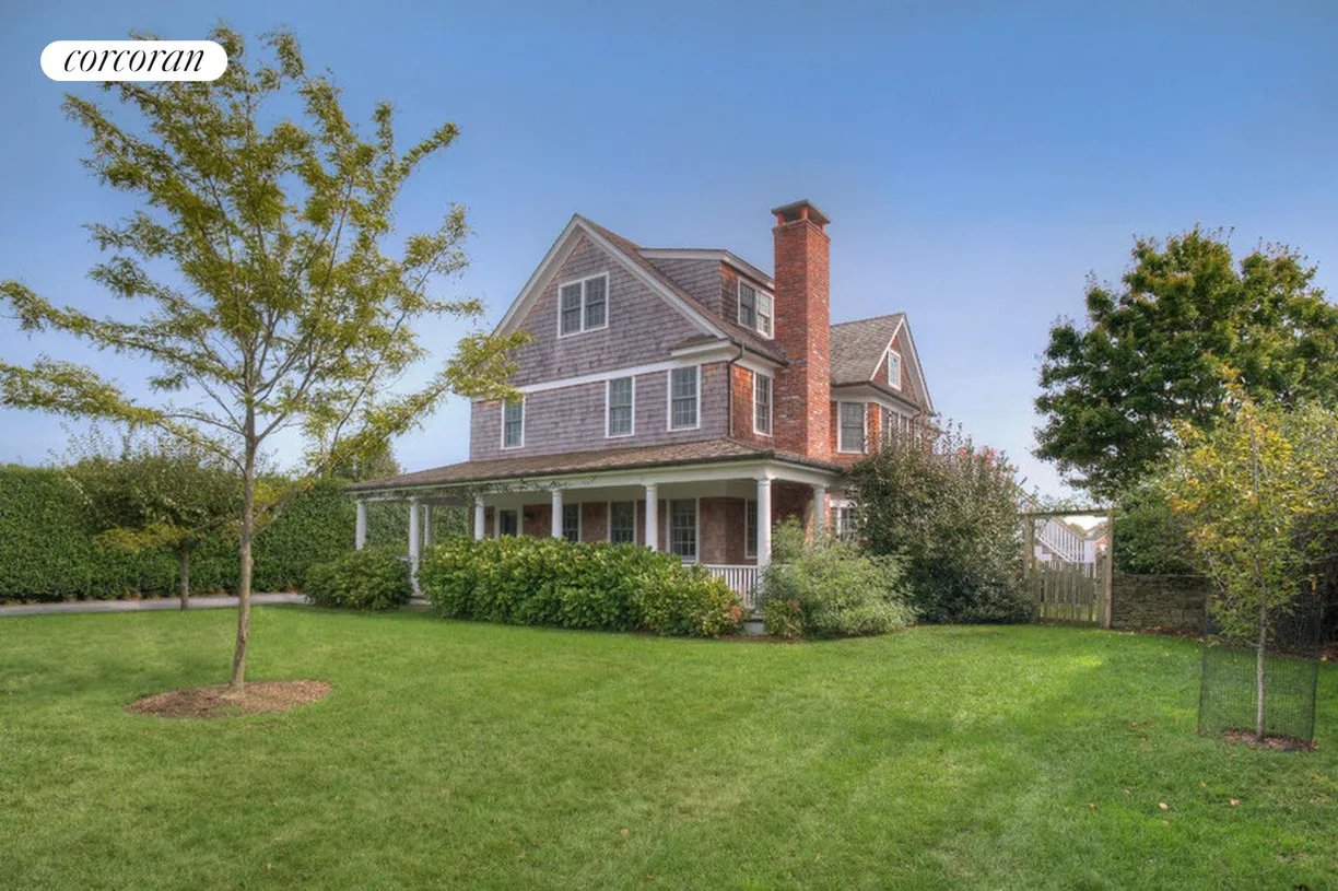 The Hamptons Real Estate | View 12 Osborn Farm Lane | room 1