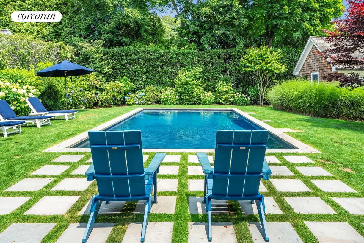 The Hamptons Real Estate | View 39 Huntting Street | Pool