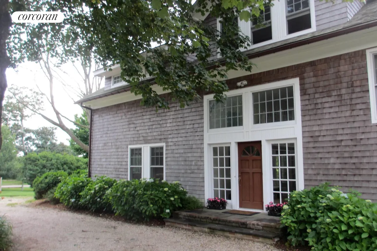 The Hamptons Real Estate | View 426 Ocean Road | 4 Beds, 3 Baths