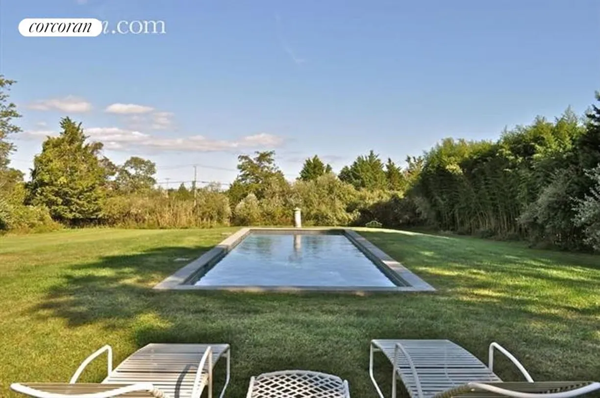 The Hamptons Real Estate | View 4 Sheep Pasture Lane | gunite pool