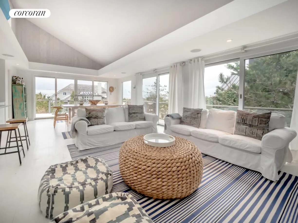 The Hamptons Real Estate | View 55 Shore Road | room 2
