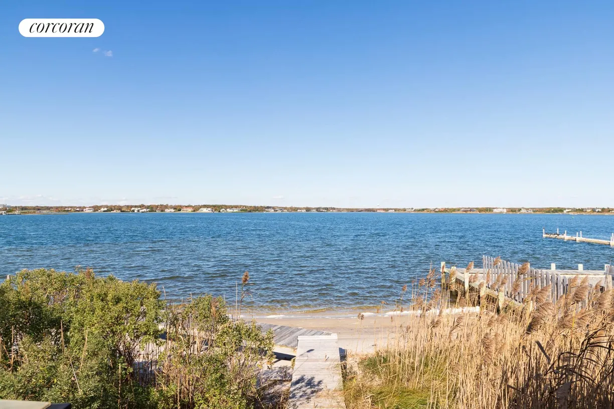 The Hamptons Real Estate | View  | Bayfront Retreat