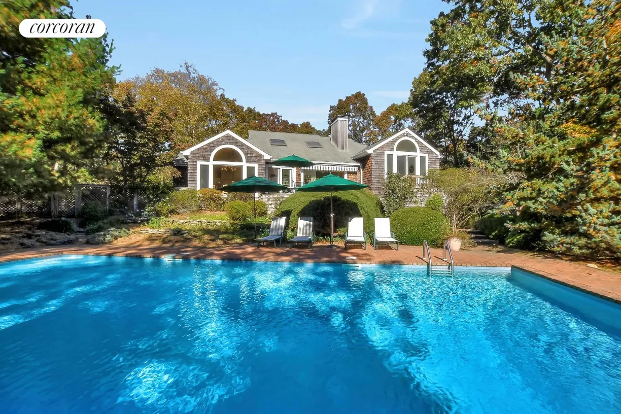 The Hamptons Real Estate | View 74 N Woods Lane | 3 Beds, 3 Baths