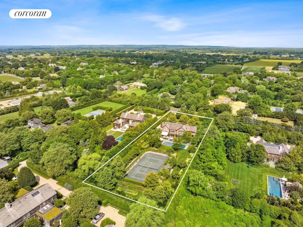 The Hamptons Real Estate | View 649 Hedges Lane | room 1