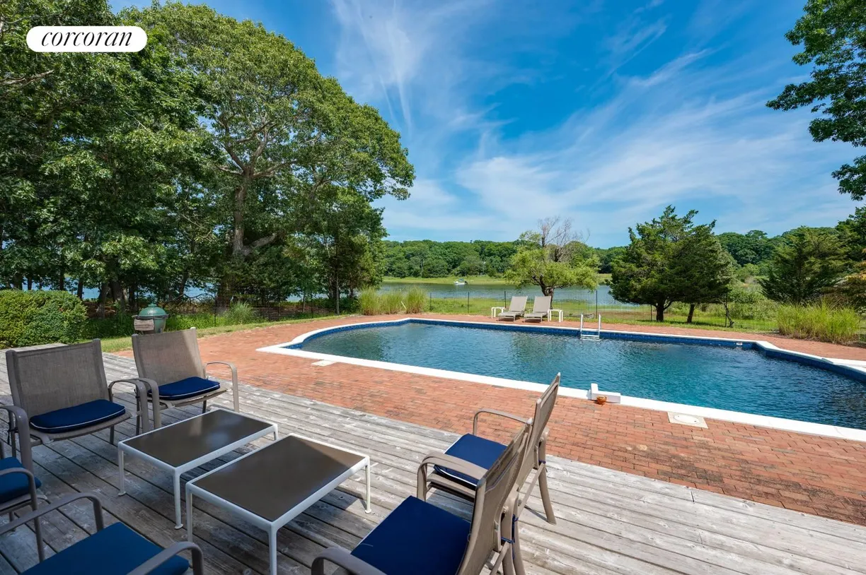 The Hamptons Real Estate | View 59 Isle of Wight Road | Charming Waterfront Home