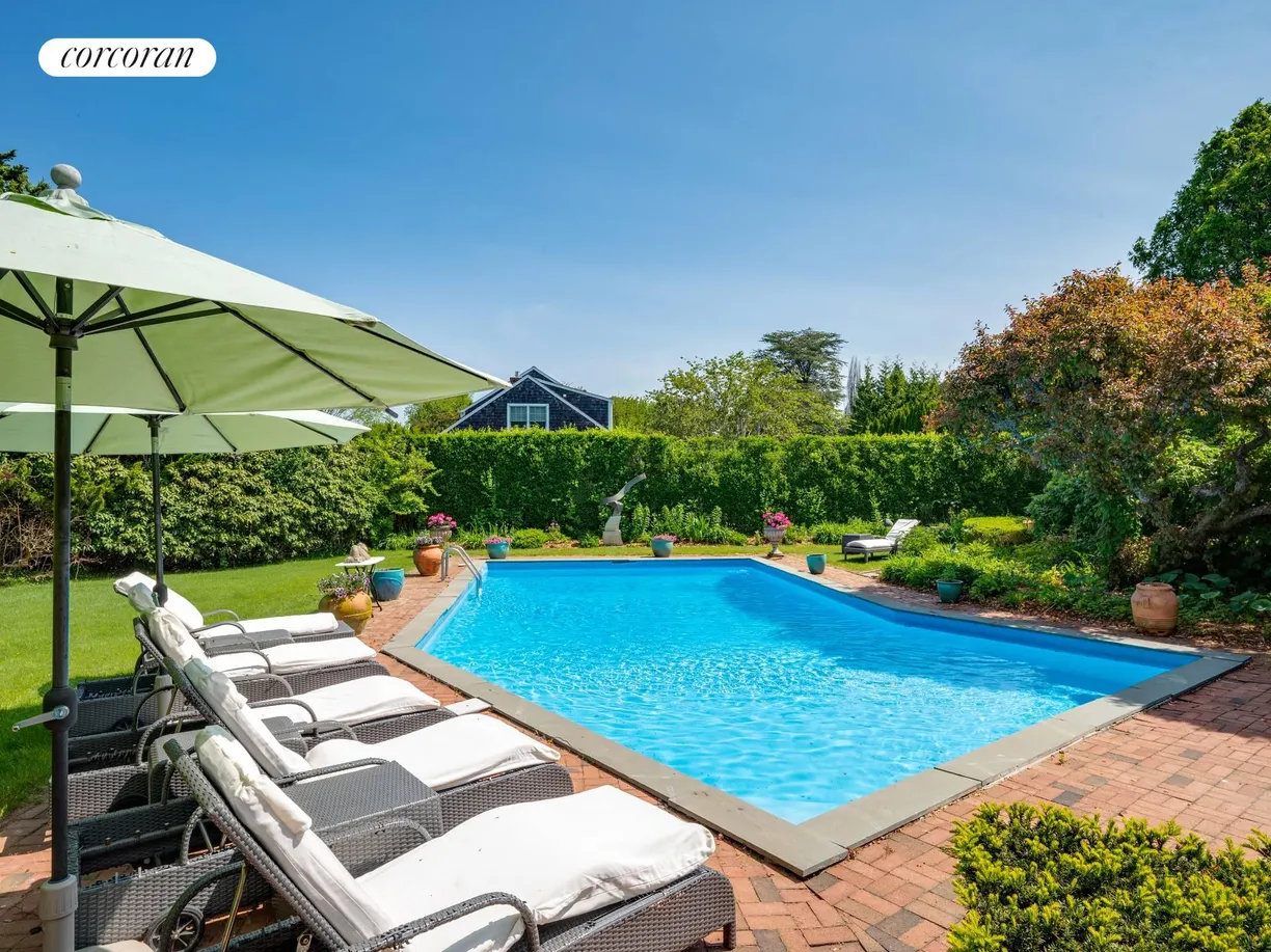 The Hamptons Real Estate | View 146 Westminster Road | Sunny pool