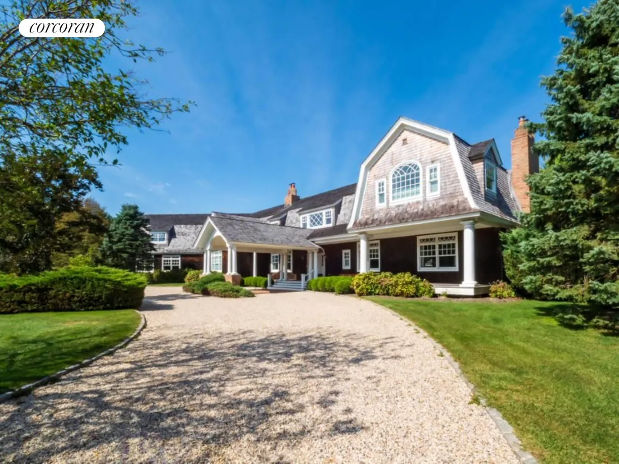 The Hamptons Real Estate | View 7 Halsey Farm Drive | 5 Beds, 6 Baths