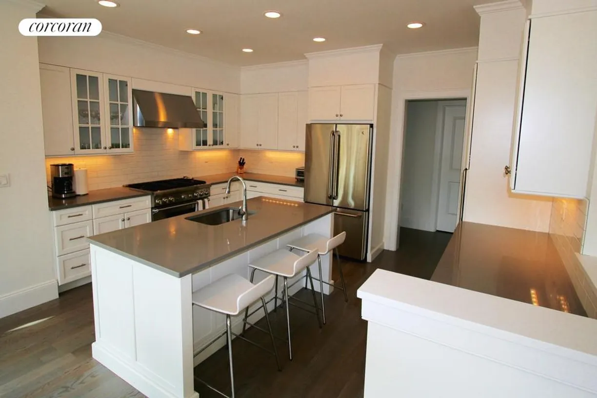 The Hamptons Real Estate | View 23 Gansett Lane | room 2