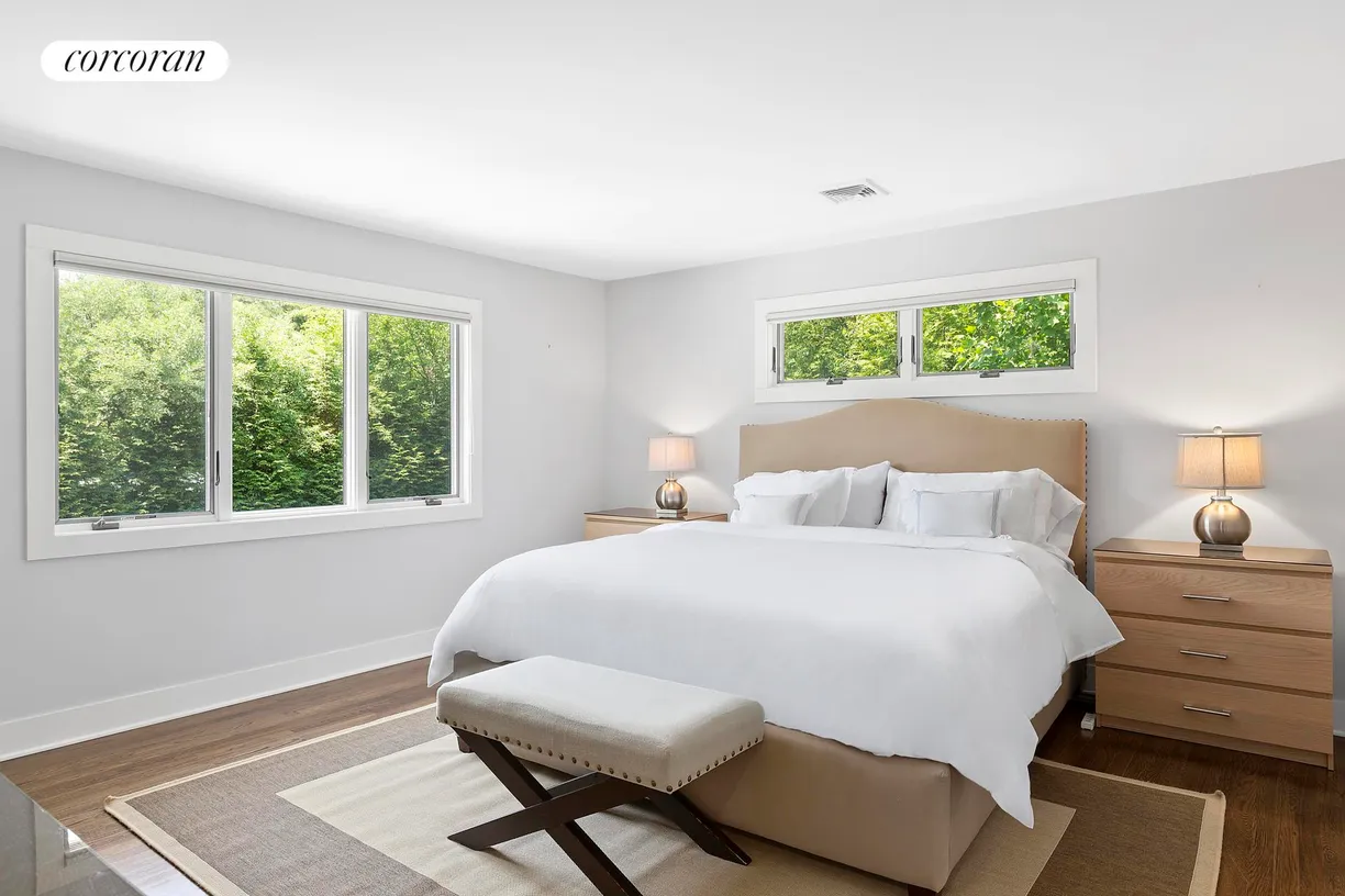 The Hamptons Real Estate | View 6 Sunset Drive | Master Bedroom