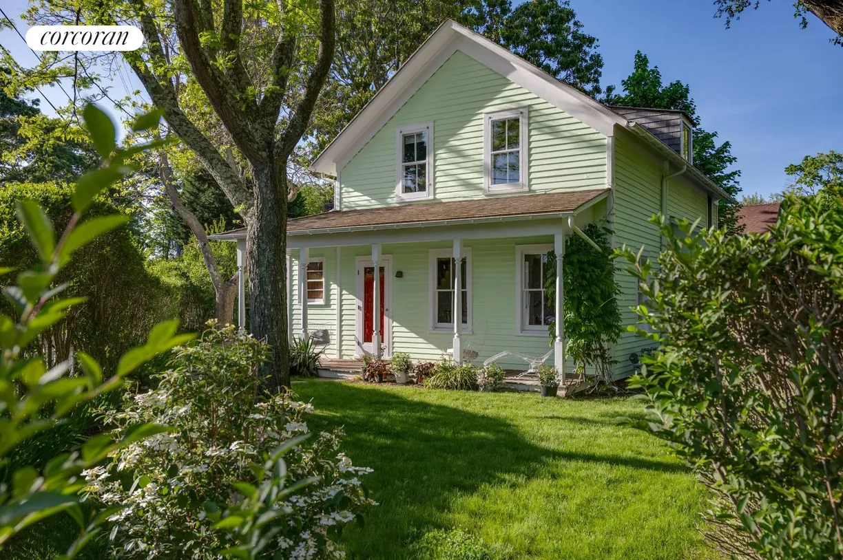 The Hamptons Real Estate | View 17 Montauk Avenue | 4 Beds, 3 Baths