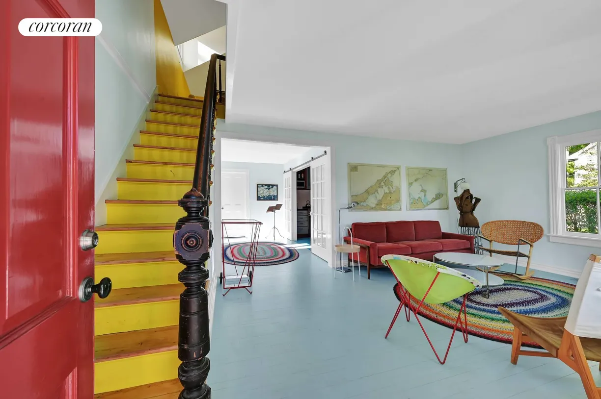 The Hamptons Real Estate | View 17 Montauk Avenue | room 2