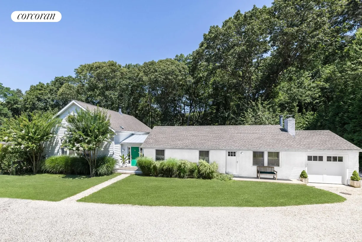 The Hamptons Real Estate | View 11 Woodvale Street | room 1