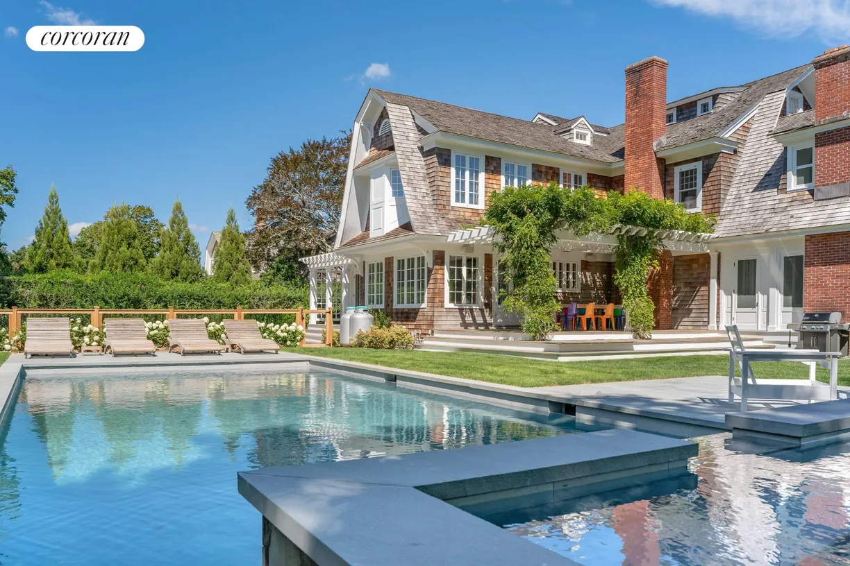 The Hamptons Real Estate | View 9 Ocean Avenue | 6 Beds, 3 Baths