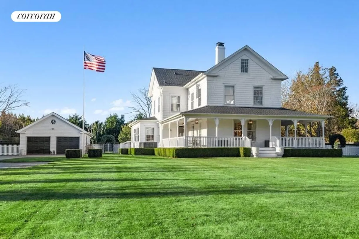 The Hamptons Real Estate | View 357 Montauk Highway | 6 Beds, 4 Baths