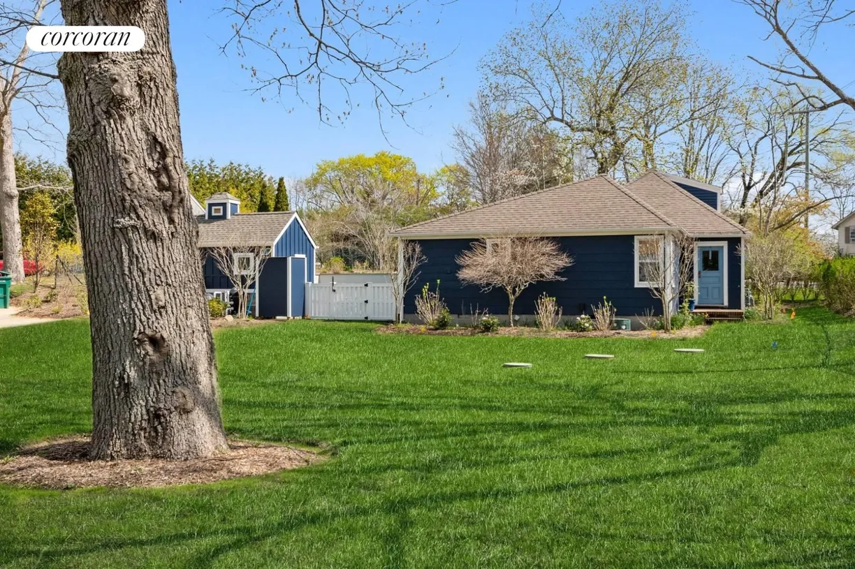The Hamptons Real Estate | View 57 Palmer Terrace | Sag Harbor Cottage
