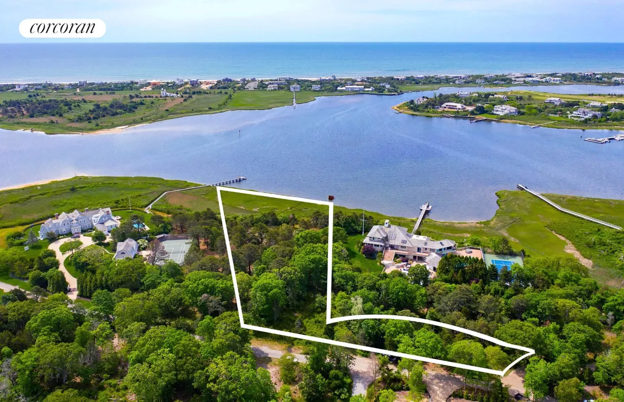 The Hamptons Real Estate | View 37 Second Neck Lane