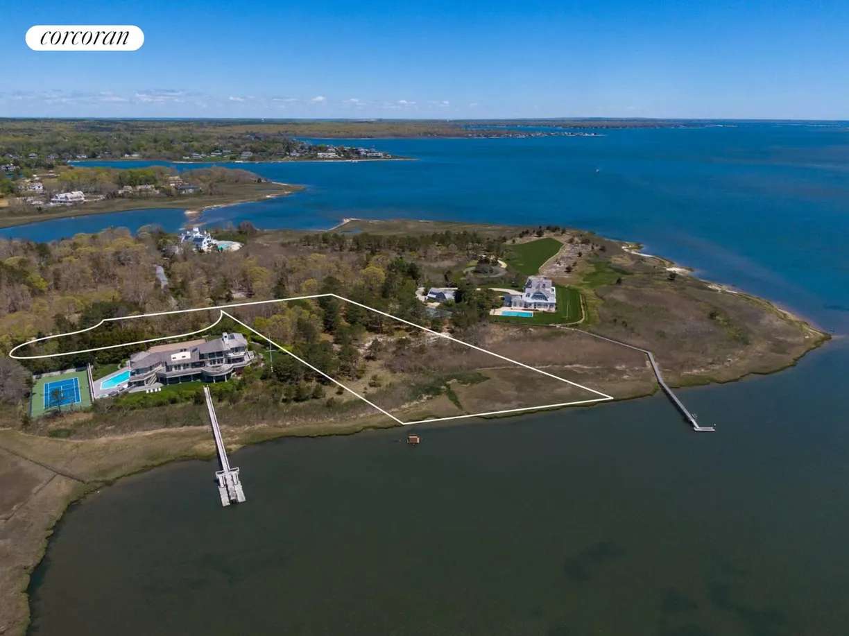 The Hamptons Real Estate | View 37 Second Neck Lane | room 3 | View 4