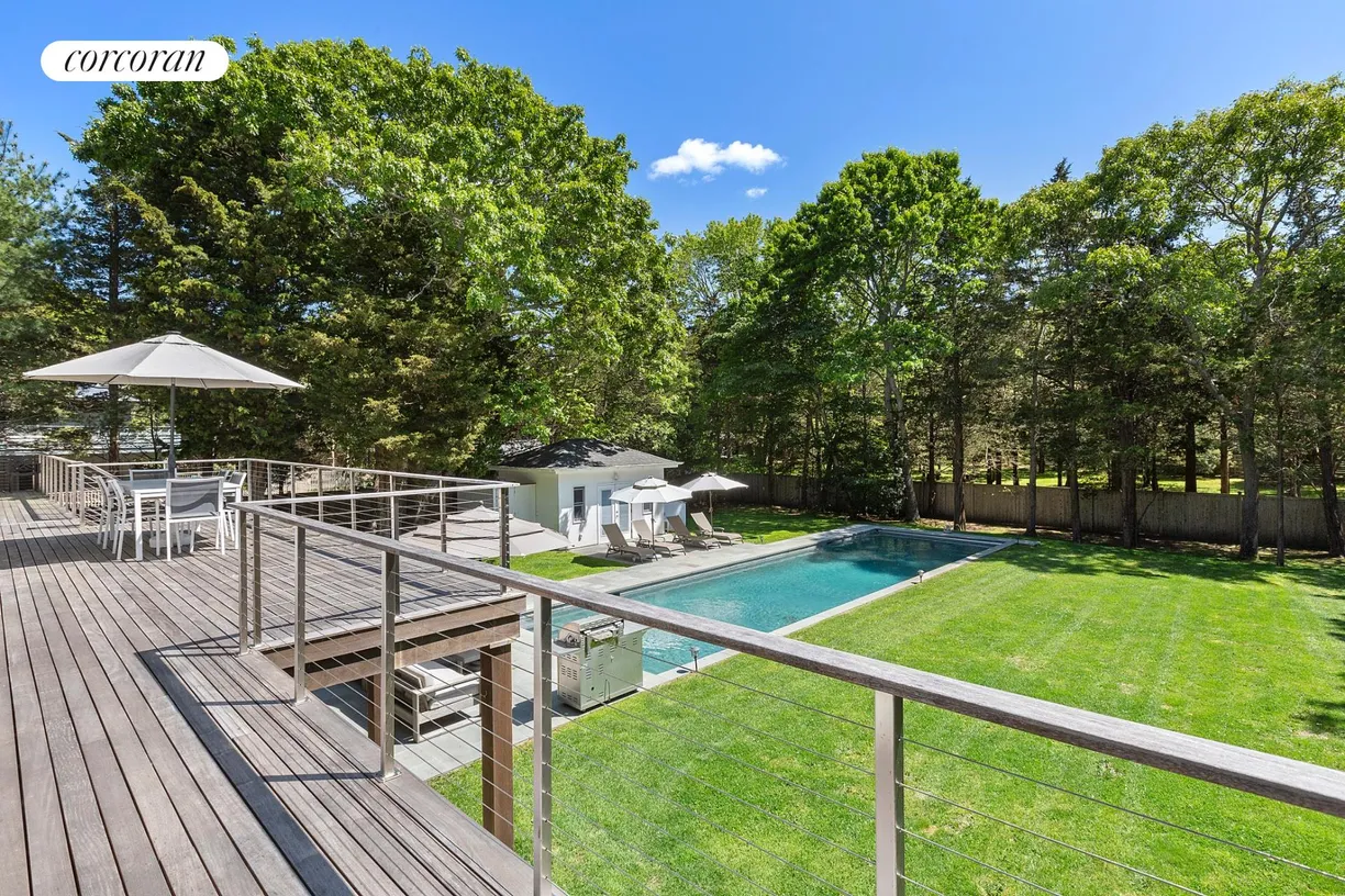 The Hamptons Real Estate | View 5 Shoridge Road | room 2