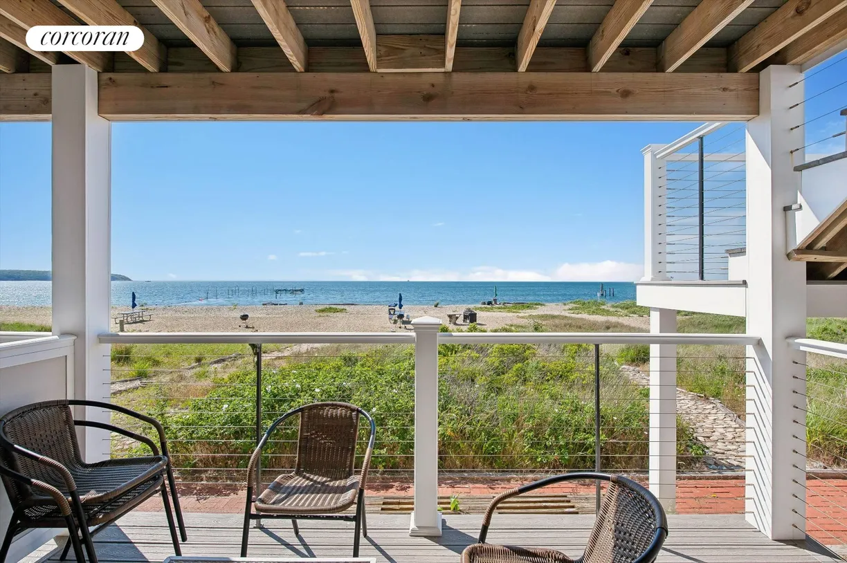 The Hamptons Real Estate | View 16 Navy Road | Patio
