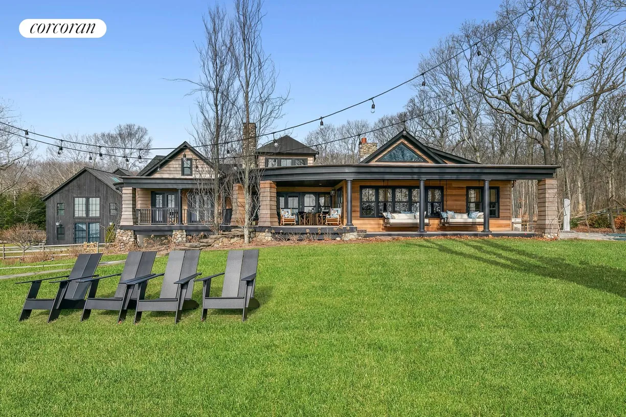 The Hamptons Real Estate | View 37 Tuthill Drive | room 2