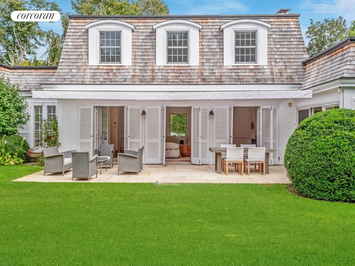 The Hamptons Real Estate | View 46 Woods Lane | room 1
