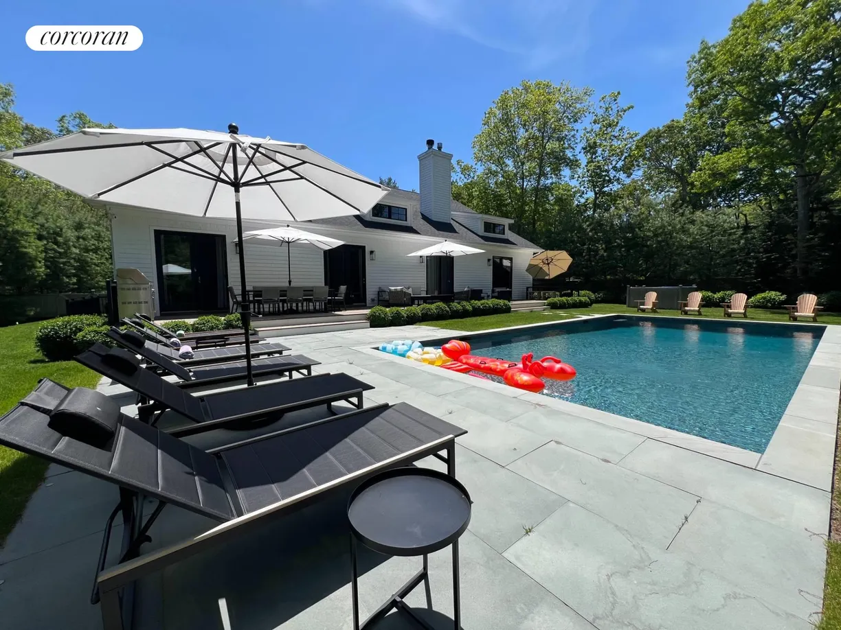 The Hamptons Real Estate | View 28 Settlers Landing Lane | room 2
