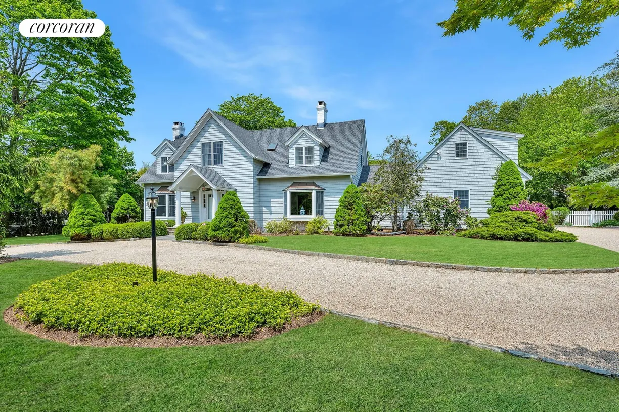 The Hamptons Real Estate | View 35 Toylsome Lane | room 2