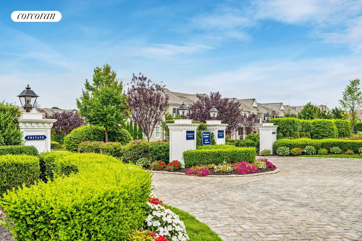 The Hamptons Real Estate | View 1201 High Pond Lane | 4 Beds, 3 Baths