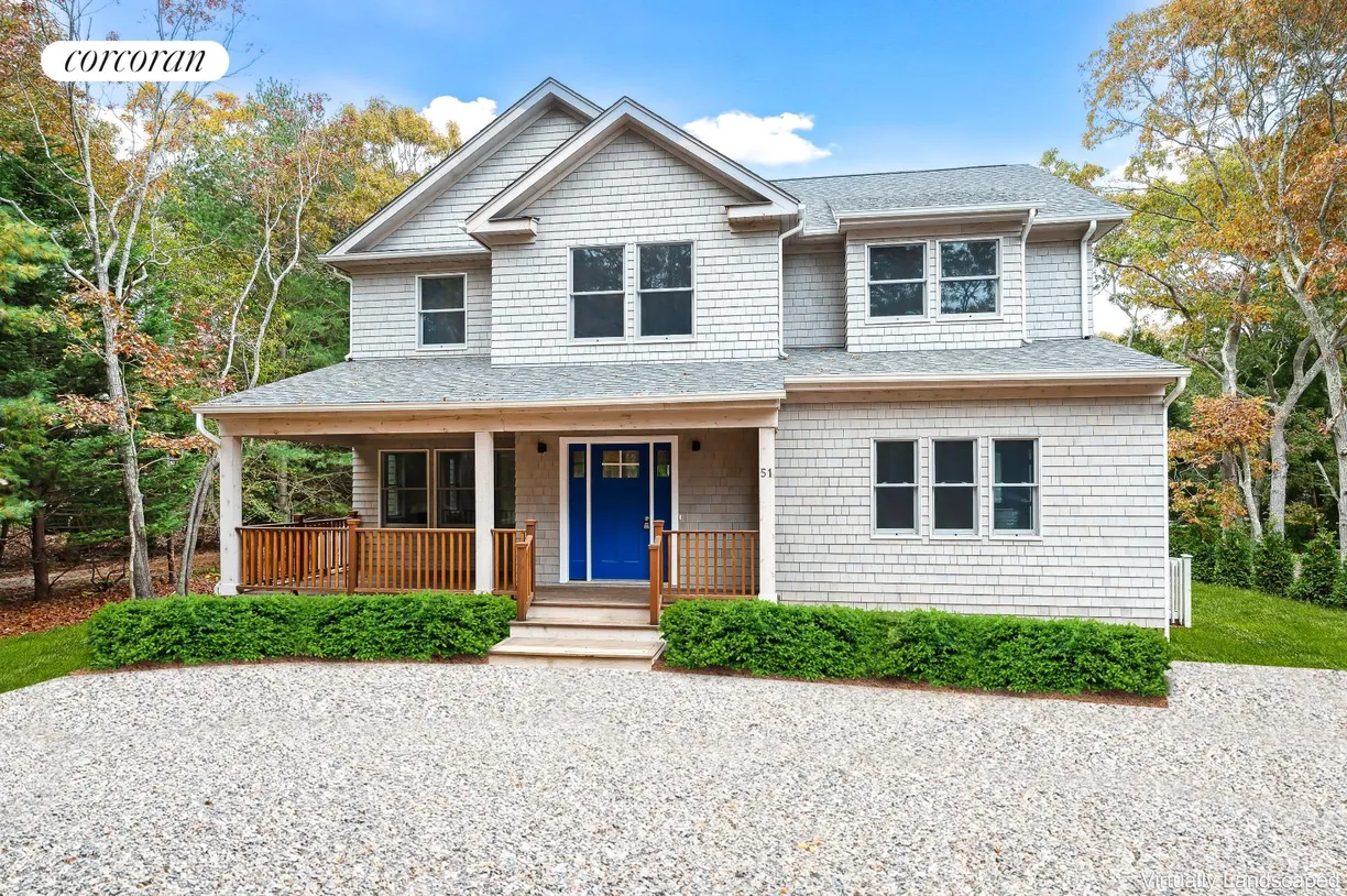 The Hamptons Real Estate | View 51 Wooded Oak Lane | 4 Beds, 4 Baths