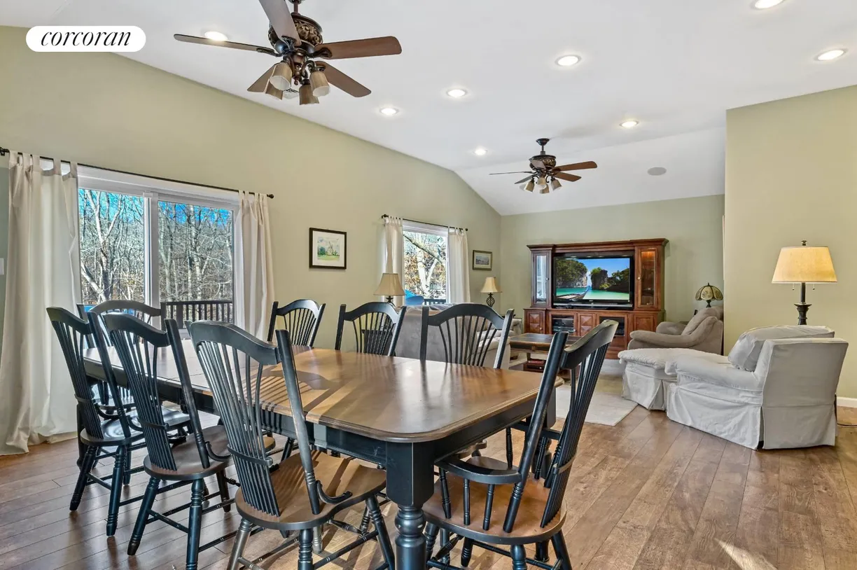 The Hamptons Real Estate | View 119 Straight Path | Open Living | View 2