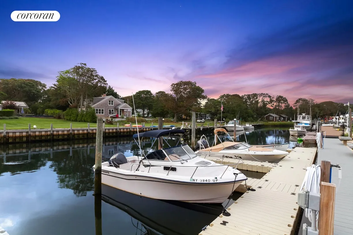 The Hamptons Real Estate | View 16 Penny Lane | room 1